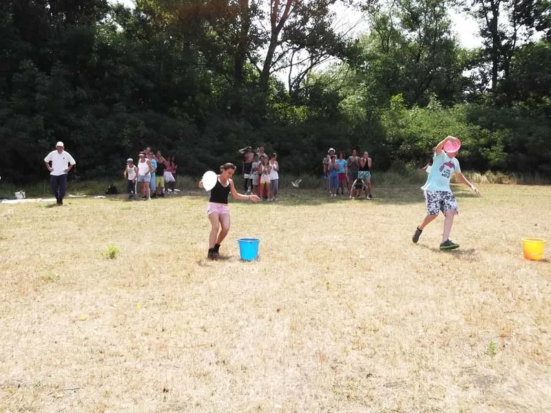 Erdei iskolás képek