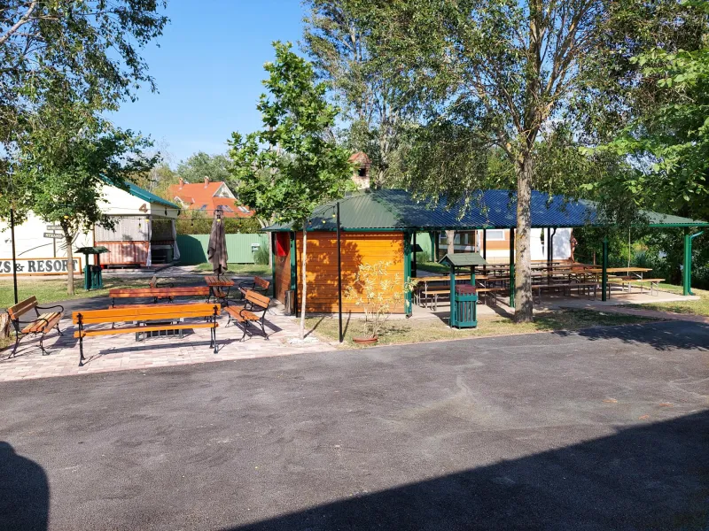 Kemencés pavilon