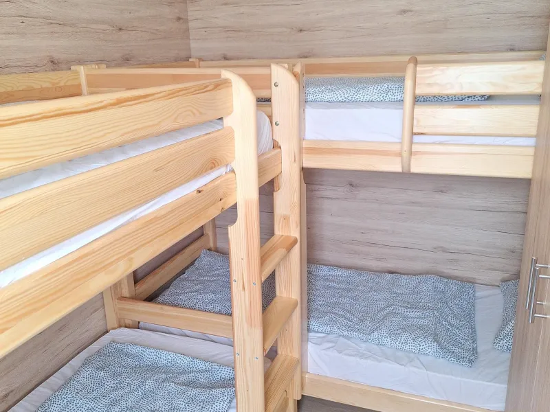 Apartmanház