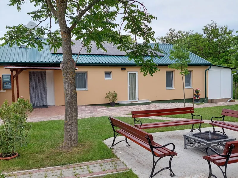 Apartmanház